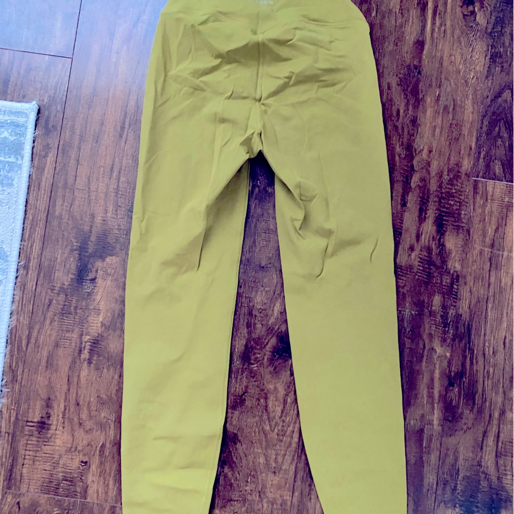Paragon leggings - size 6